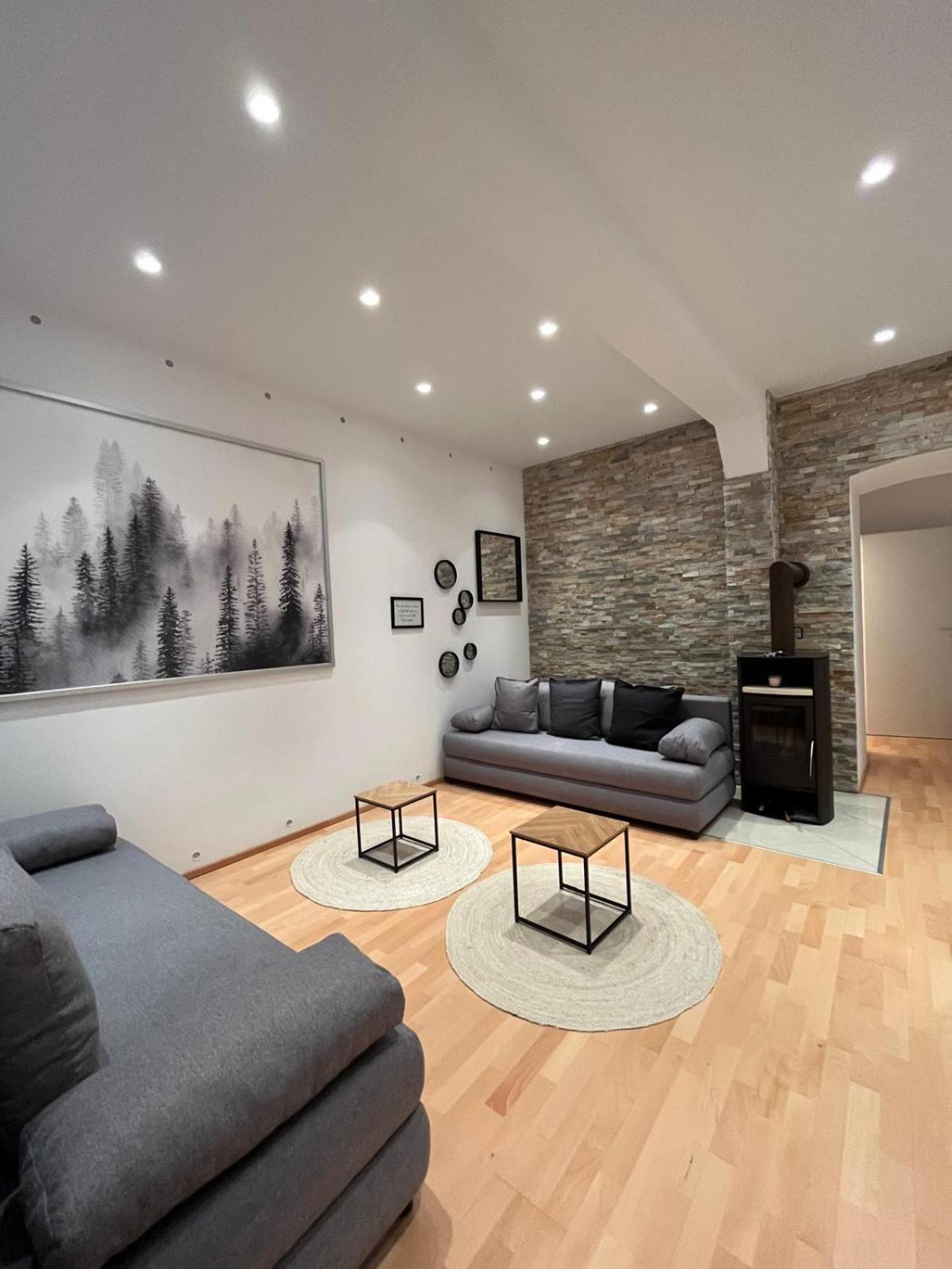 Luxury Cityapartment 5 Wina Bagian luar foto